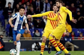 特斯拉Cybertruck升级车身材料 或为登陆火星做准备‘BEAT365’(图1) 特斯拉Cybertruck升级车身材料 或为登陆火星做准备‘BEAT365’(图1)